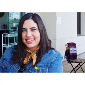 Meet your Posher, Jenna